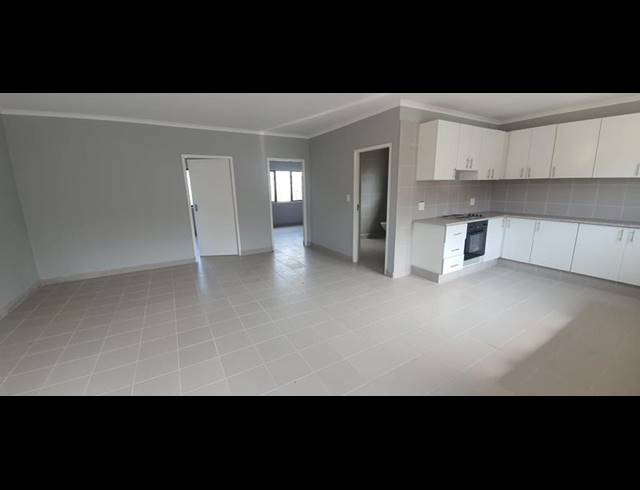 8 BEDROOM COMPLEX FOR SALE IN OVERPORT